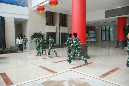 PG电子·仿照器(试玩游戏)官方网站
