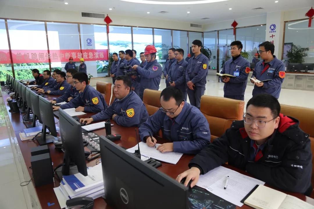 PG电子·仿照器(试玩游戏)官方网站