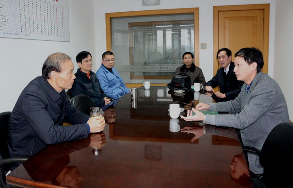 溧阳市地税局局长鞠嘹亮一行来金年会走访